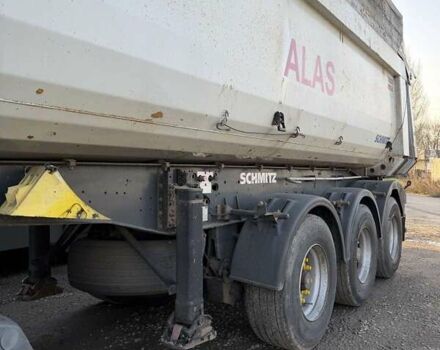 Серый Шмитз СКИ, объемом двигателя 0 л и пробегом 100 тыс. км за 14300 $, фото 23 на Automoto.ua