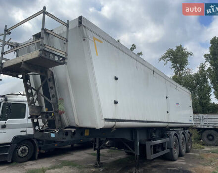 Сірий Шмітз СКІ, об'ємом двигуна 0 л та пробігом 100 тис. км за 33000 $, фото 1 на Automoto.ua