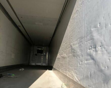 Шмитз СКО, объемом двигателя 0 л и пробегом 888 тыс. км за 14000 $, фото 5 на Automoto.ua