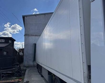 Серый Шмитз СКО, объемом двигателя 0 л и пробегом 999 тыс. км за 16200 $, фото 2 на Automoto.ua