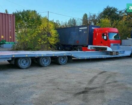 Шмітз SPR 24 1993 у Звенигородка на Automoto.ua Шмітз SPR 24, об'ємом двигуна 0 л та пробігом 0 тис. км за 12975 $, фото 2 на Automoto.ua