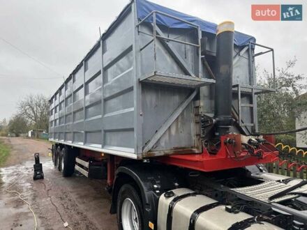 Красный Шмитз СПР, объемом двигателя 0 л и пробегом 100 тыс. км за 10999 $, фото 1 на Automoto.ua