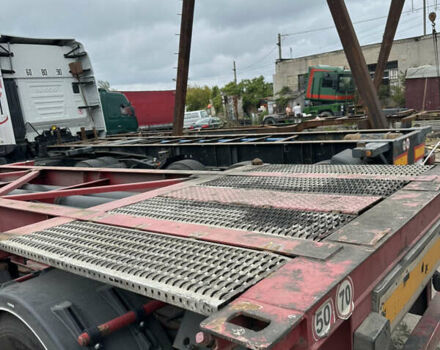 Красный Шмитз SCF 24G, объемом двигателя 0 л и пробегом 100 тыс. км за 7200 $, фото 4 на Automoto.ua