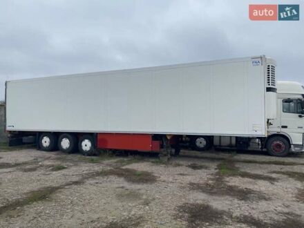 Красный Шмитз SKO 24L, объемом двигателя 0 л и пробегом 500 тыс. км за 10200 $, фото 1 на Automoto.ua