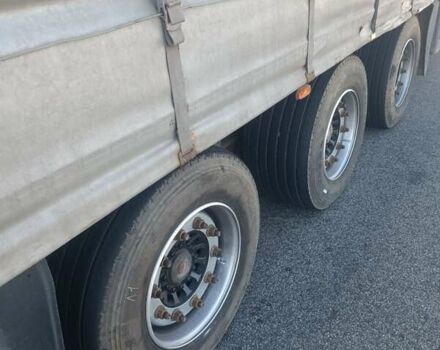 Сірий Шмітз Variuos, об'ємом двигуна 0 л та пробігом 150 тис. км за 6500 $, фото 3 на Automoto.ua