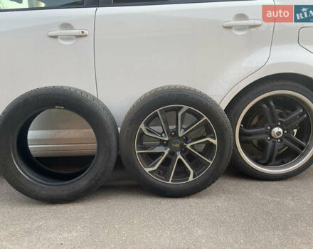 Білий Сціон ХБ, об'ємом двигуна 2.4 л та пробігом 160 тис. км за 9300 $, фото 4 на Automoto.ua