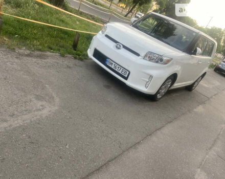 Белый Сцион ХБ, объемом двигателя 2.4 л и пробегом 197 тыс. км за 8500 $, фото 1 на Automoto.ua