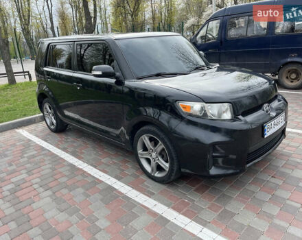 Черный Сцион ХБ, объемом двигателя 2.46 л и пробегом 230 тыс. км за 7500 $, фото 1 на Automoto.ua