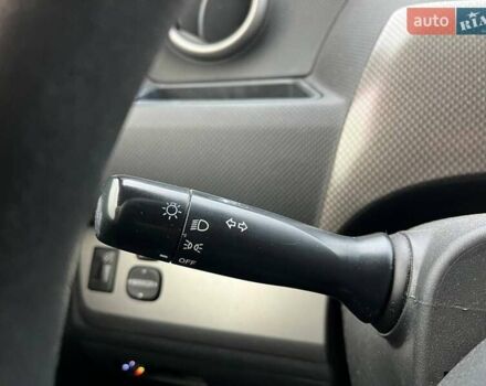Сціон ХБ 2013 у Києві на Automoto.ua Сірий Сціон ХБ, об'ємом двигуна 2.36 л та пробігом 232 тис. км за 7900 $, фото 31 на Automoto.ua