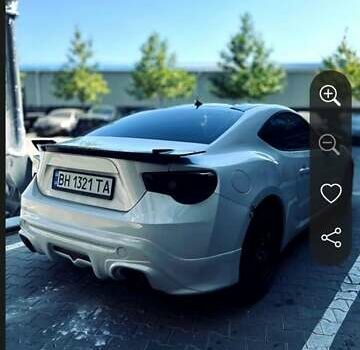 Белый Сцион FR-S, объемом двигателя 2 л и пробегом 145 тыс. км за 11500 $, фото 13 на Automoto.ua