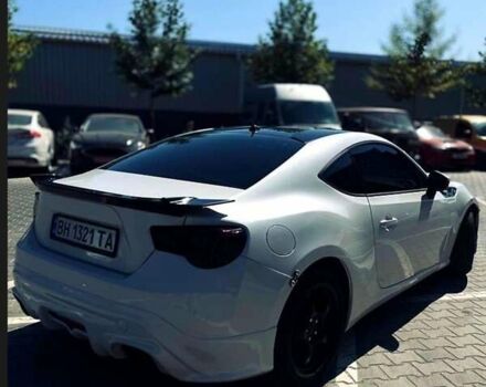 Белый Сцион FR-S, объемом двигателя 2 л и пробегом 145 тыс. км за 11500 $, фото 4 на Automoto.ua