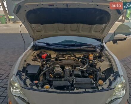 Белый Сцион FR-S, объемом двигателя 2 л и пробегом 69 тыс. км за 14900 $, фото 17 на Automoto.ua