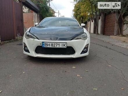 Білий Сціон FR-S, об'ємом двигуна 2 л та пробігом 60 тис. км за 15500 $, фото 1 на Automoto.ua