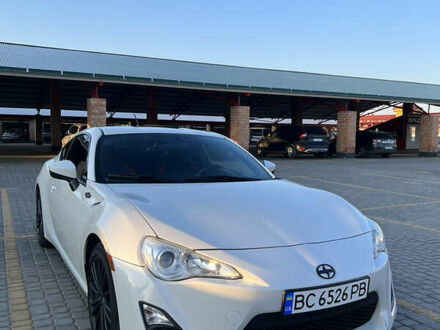 Сціон FR-S 2013 у Львові на Automoto.ua Білий Сціон FR-S, об'ємом двигуна 2 л та пробігом 196 тис. км за 10999 $, фото 1 на Automoto.ua