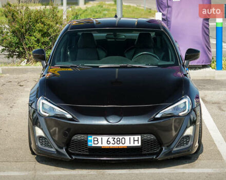 Черный Сцион FR-S, объемом двигателя 2 л и пробегом 120 тыс. км за 20050 $, фото 1 на Automoto.ua