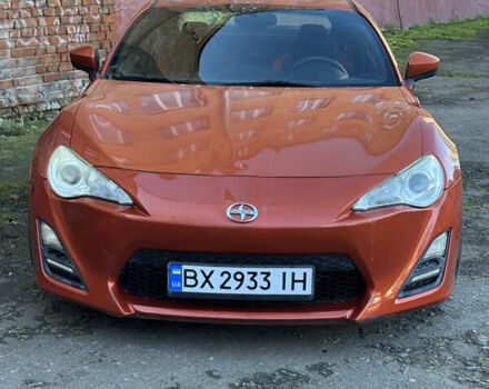 Оранжевый Сцион FR-S, объемом двигателя 2 л и пробегом 160 тыс. км за 13100 $, фото 2 на Automoto.ua
