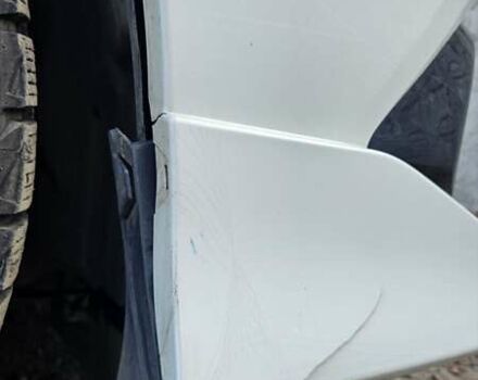 Белый Сцион iM, объемом двигателя 1.8 л и пробегом 122 тыс. км за 10700 $, фото 3 на Automoto.ua