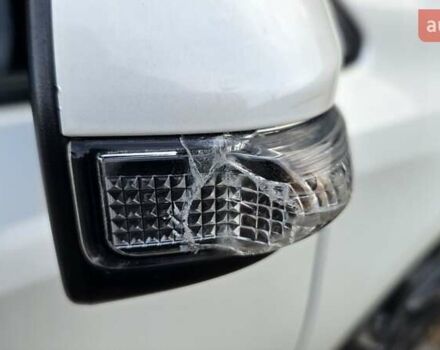 Белый Сцион iM, объемом двигателя 1.8 л и пробегом 122 тыс. км за 10700 $, фото 5 на Automoto.ua