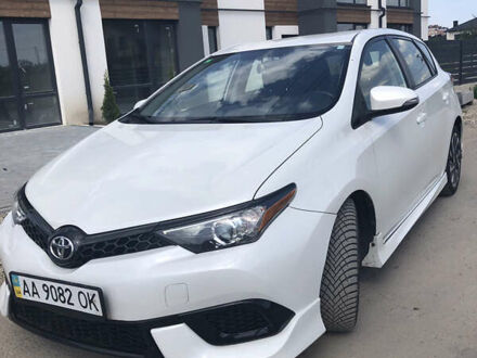 Сціон iM 2015 у Івано-Франківську на Automoto.ua Білий Сціон iM, об'ємом двигуна 1.8 л та пробігом 124 тис. км за 11000 $, фото 1 на Automoto.ua