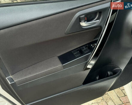 Серый Сцион iM, объемом двигателя 1.8 л и пробегом 82 тыс. км за 11200 $, фото 11 на Automoto.ua
