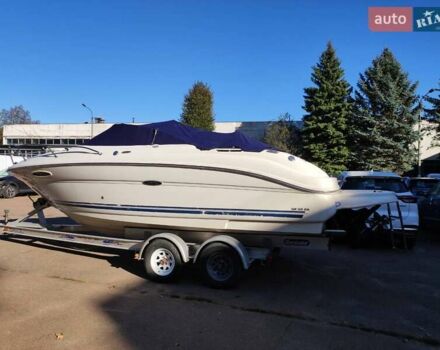 Білий СіРей 225 Вікендер, об'ємом двигуна 5.7 л та пробігом 207 тис. км за 36900 $, фото 1 на Automoto.ua