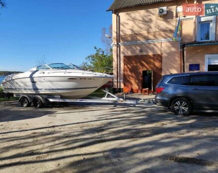 Білий СіРей 225 Вікендер, об'ємом двигуна 5.7 л та пробігом 207 тис. км за 36900 $, фото 3 на Automoto.ua