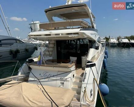 Білий СіРей Celebrety, об'ємом двигуна 70 л та пробігом 1 тис. км за 1700000 $, фото 2 на Automoto.ua