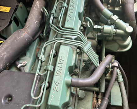 СіЛайн Ф37, об'ємом двигуна 4.3 л та пробігом 13 тис. км за 112295 $, фото 11 на Automoto.ua