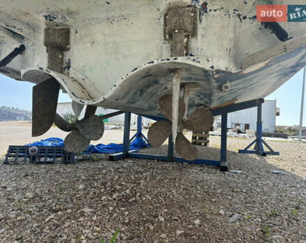 СіЛайн Ф37, об'ємом двигуна 4.3 л та пробігом 13 тис. км за 112295 $, фото 8 на Automoto.ua