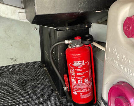 Серый Сетра 309 HD, объемом двигателя 11 л и пробегом 800 тыс. км за 25500 $, фото 5 на Automoto.ua