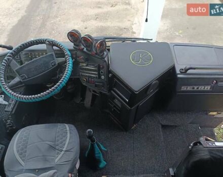 Зеленый Сетра С 315, объемом двигателя 12.7 л и пробегом 1000 тыс. км за 24000 $, фото 9 на Automoto.ua