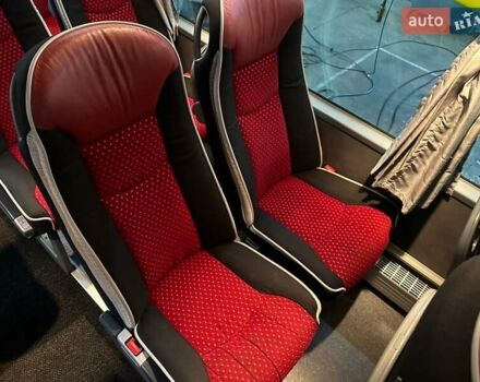 Красный Сетра S 417, объемом двигателя 11.97 л и пробегом 275 тыс. км за 134835 $, фото 15 на Automoto.ua