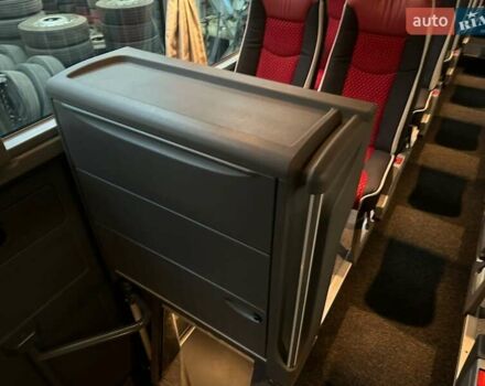 Красный Сетра S 417, объемом двигателя 11.97 л и пробегом 275 тыс. км за 134835 $, фото 14 на Automoto.ua