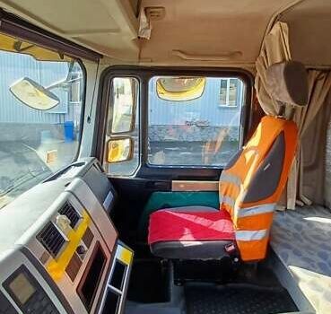 Желтый Шакман SX, объемом двигателя 11.6 л и пробегом 194 тыс. км за 40000 $, фото 11 на Automoto.ua
