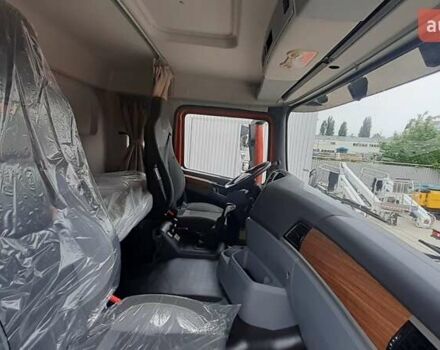 Помаранчевий Шакман X3000, об'ємом двигуна 12 л та пробігом 2 тис. км за 105000 $, фото 10 на Automoto.ua