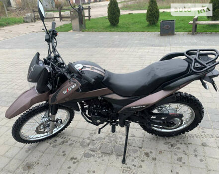 Шанрай 200, объемом двигателя 0.2 л и пробегом 9 тыс. км за 1500 $, фото 5 на Automoto.ua