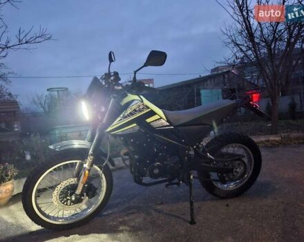 Желтый Шанрай Tricker 250, объемом двигателя 25 л и пробегом 4 тыс. км за 1186 $, фото 1 на Automoto.ua