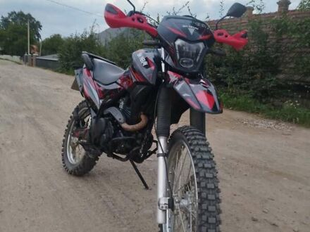 Шанрай XY 250GY-6C 2023 в Коломые на Automoto.ua Красный Шанрай XY 250GY-6C, объемом двигателя 2.5 л и пробегом 6 тыс. км за 1300 $, фото 1 на Automoto.ua