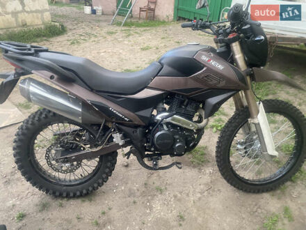 Шанрай XY 250GY-6C, объемом двигателя 0.25 л и пробегом 8 тыс. км за 1200 $, фото 1 на Automoto.ua