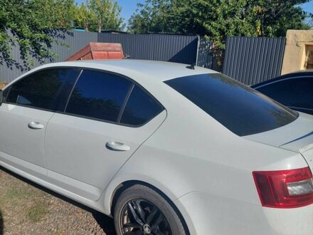 Шкода 100 2014 в Ширяеве на Automoto.ua Белый Шкода 100, объемом двигателя 2 л и пробегом 280 тыс. км за 12000 $, фото 1 на Automoto.ua