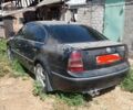 Черный Шкода 100, объемом двигателя 0 л и пробегом 300 тыс. км за 3000 $, фото 1 на Automoto.ua