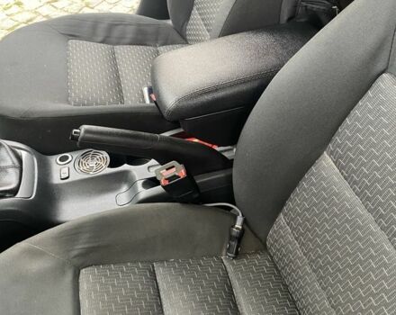 Синий Шкода 100, объемом двигателя 1.2 л и пробегом 300 тыс. км за 6000 $, фото 1 на Automoto.ua