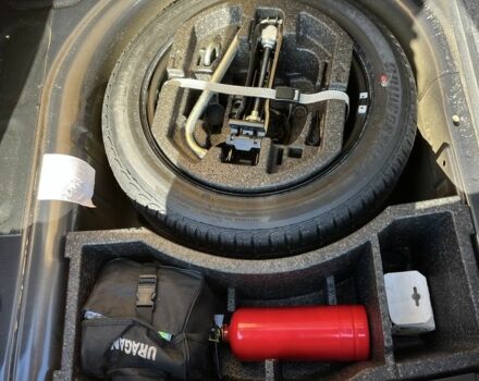 Серый Шкода 120, объемом двигателя 1.6 л и пробегом 280 тыс. км за 5700 $, фото 9 на Automoto.ua