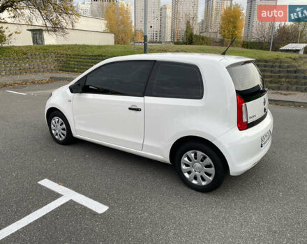 Белый Шкода Ситиго, объемом двигателя 1 л и пробегом 157 тыс. км за 5000 $, фото 3 на Automoto.ua