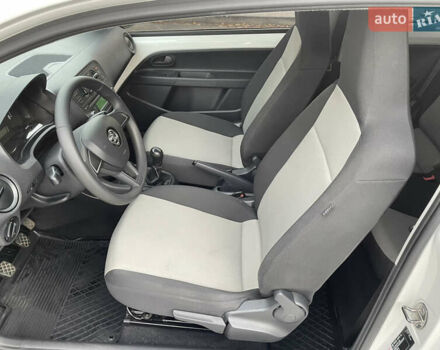 Белый Шкода Ситиго, объемом двигателя 1 л и пробегом 157 тыс. км за 5000 $, фото 15 на Automoto.ua