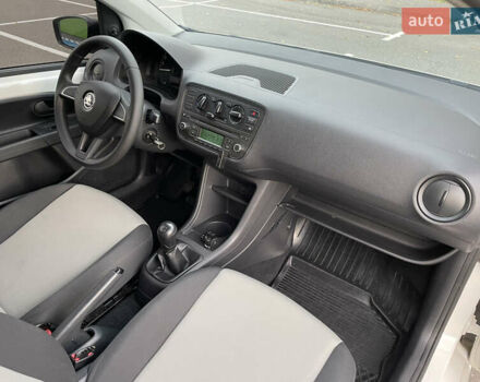 Белый Шкода Ситиго, объемом двигателя 1 л и пробегом 157 тыс. км за 5000 $, фото 18 на Automoto.ua