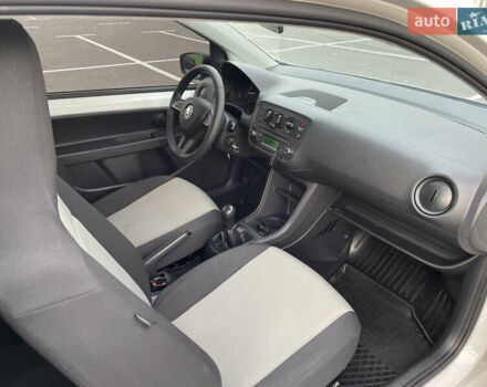 Белый Шкода Ситиго, объемом двигателя 1 л и пробегом 157 тыс. км за 5000 $, фото 22 на Automoto.ua