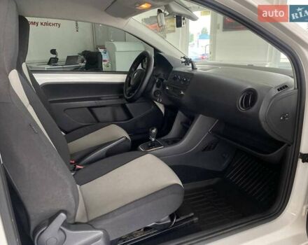 Белый Шкода Ситиго, объемом двигателя 1 л и пробегом 154 тыс. км за 5290 $, фото 24 на Automoto.ua