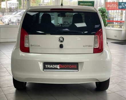 Белый Шкода Ситиго, объемом двигателя 1 л и пробегом 154 тыс. км за 5290 $, фото 10 на Automoto.ua