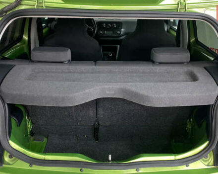 Зеленый Шкода Ситиго, объемом двигателя 1 л и пробегом 133 тыс. км за 5950 $, фото 4 на Automoto.ua